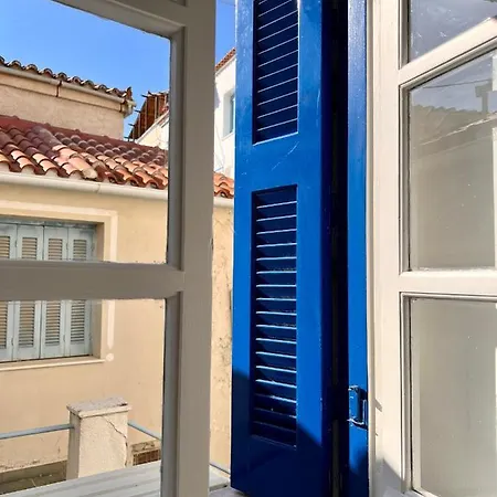 Camara'S Gem Appartement Poros Town Buitenkant foto