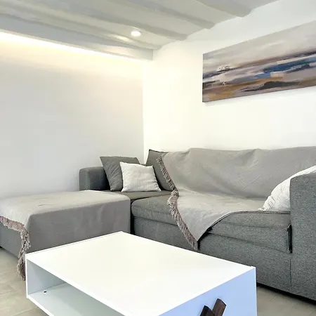 Camara'S Gem Appartement Poros Town Buitenkant foto